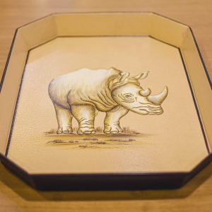 DECORATIVE IRON TRAY